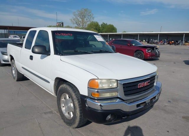 2005 GMC Sierra