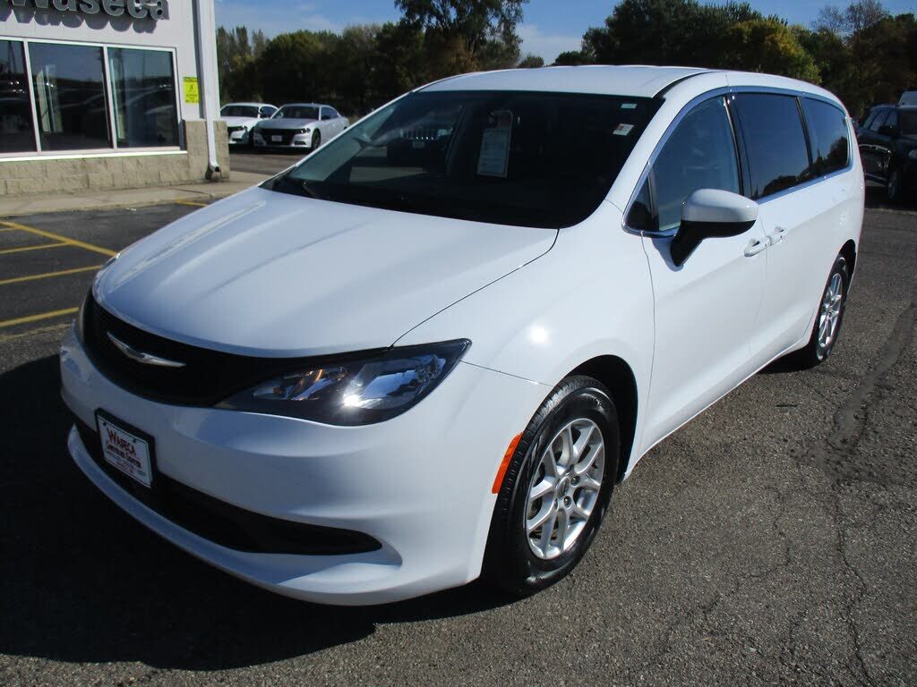 2022 CHRYSLER Pacifica