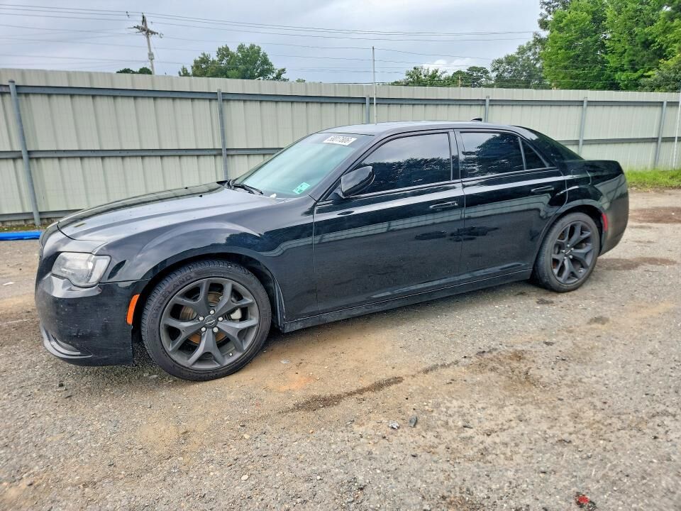 2022 CHRYSLER 300