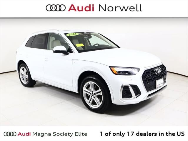 2023 AUDI Q5 e