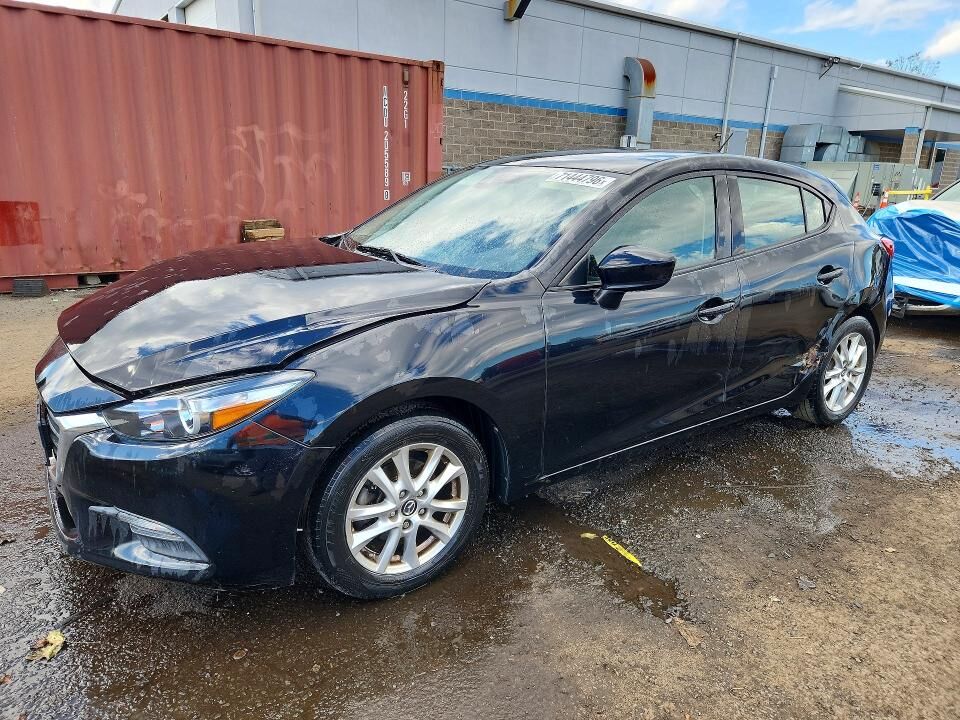 2018 MAZDA Mazda3