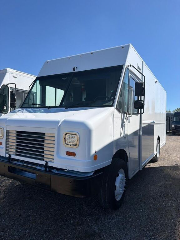 2019 FORD Commercial Chassis