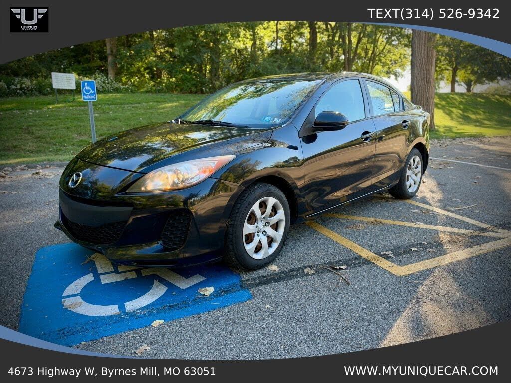 2012 MAZDA Mazda3