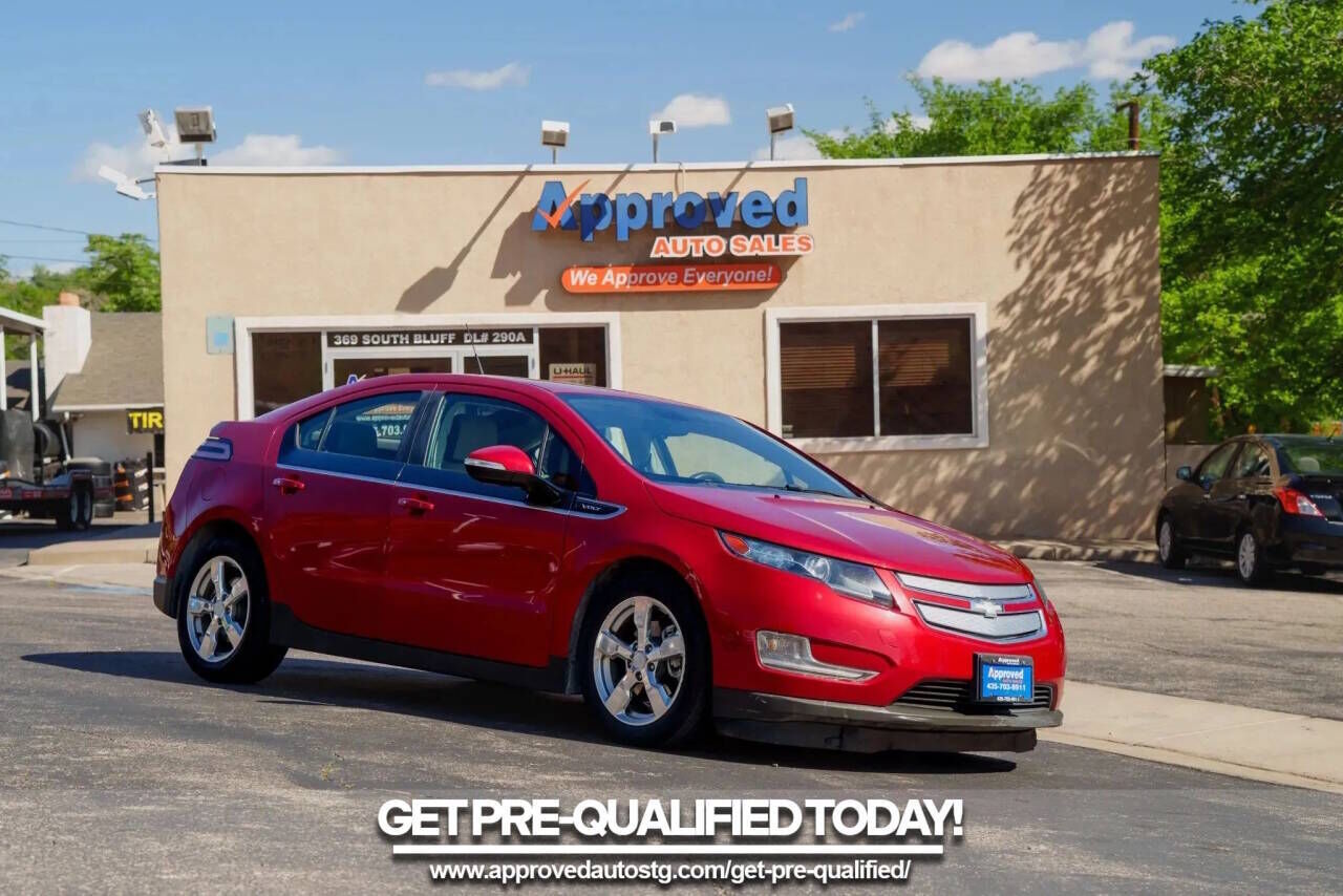 2013 CHEVROLET Volt