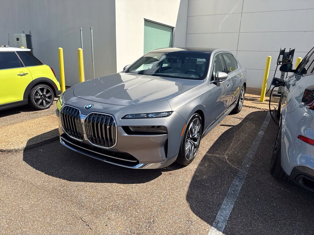 2023 BMW i7
