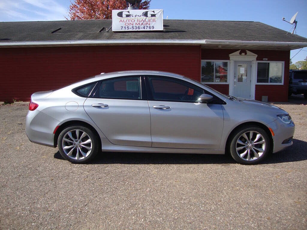 2015 CHRYSLER 200