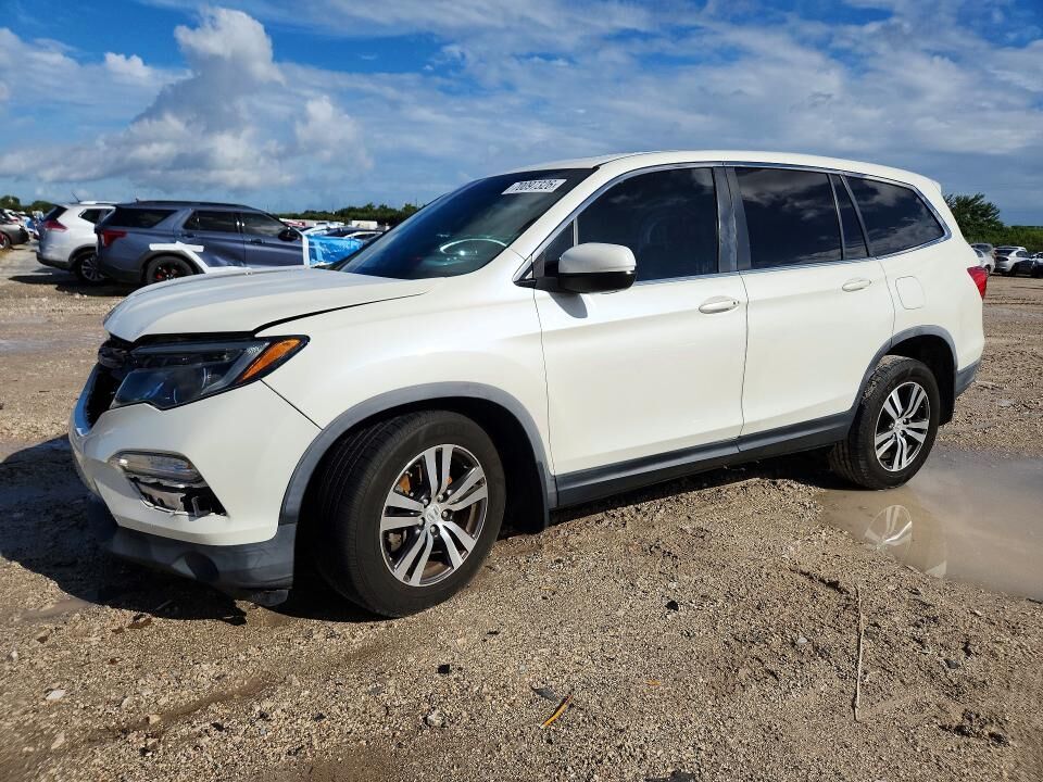 2017 HONDA Pilot