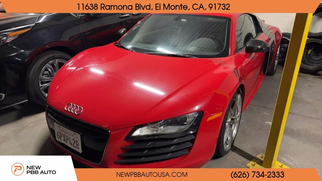 2010 AUDI R8