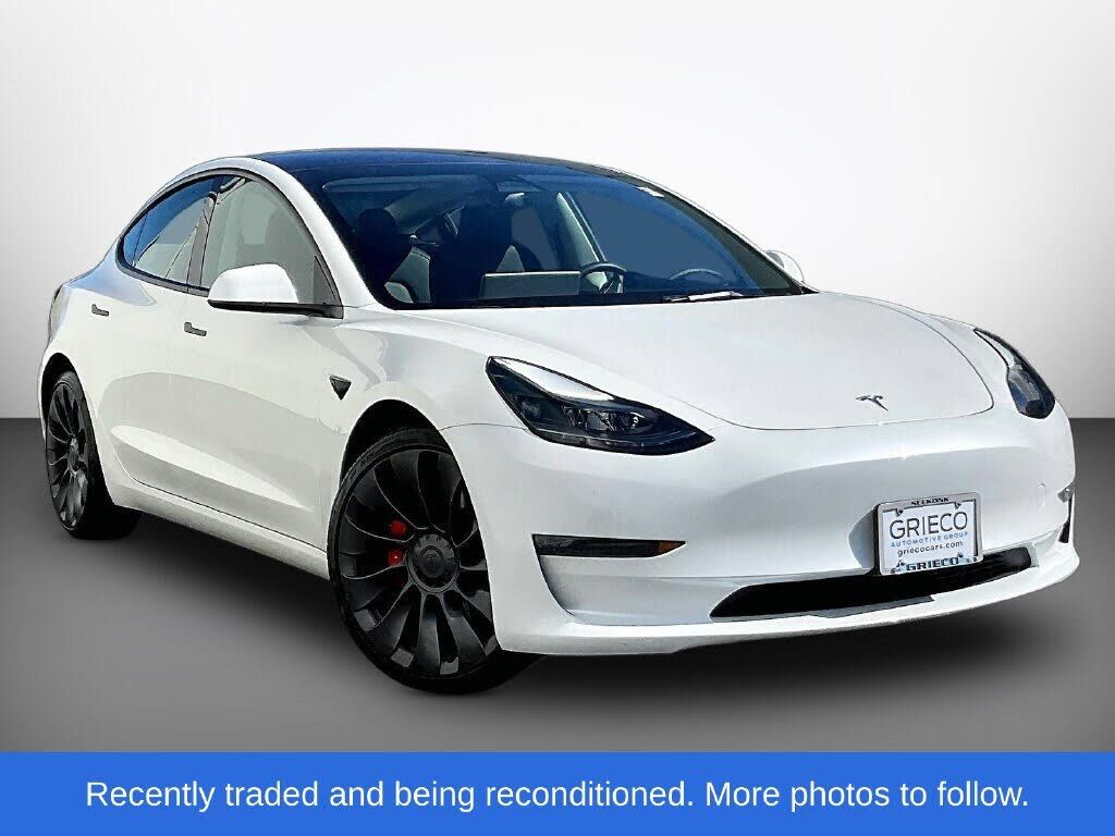 2023 TESLA Model 3