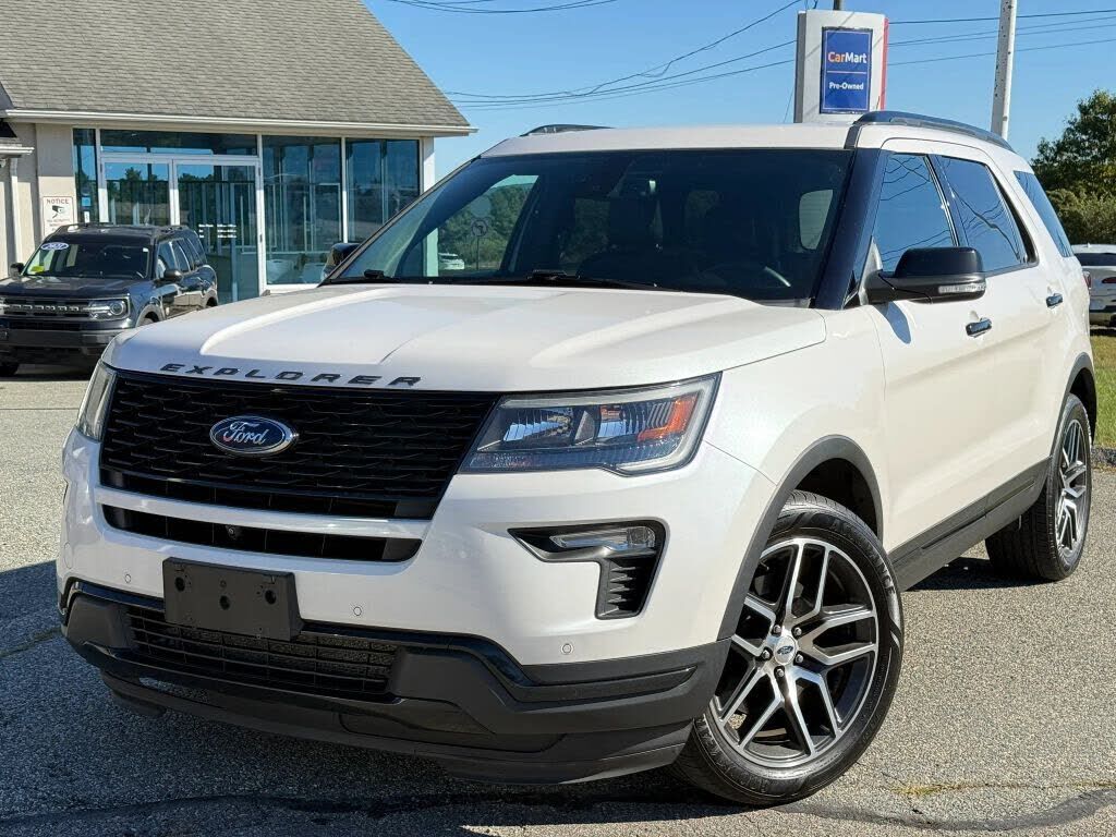 2018 FORD Explorer