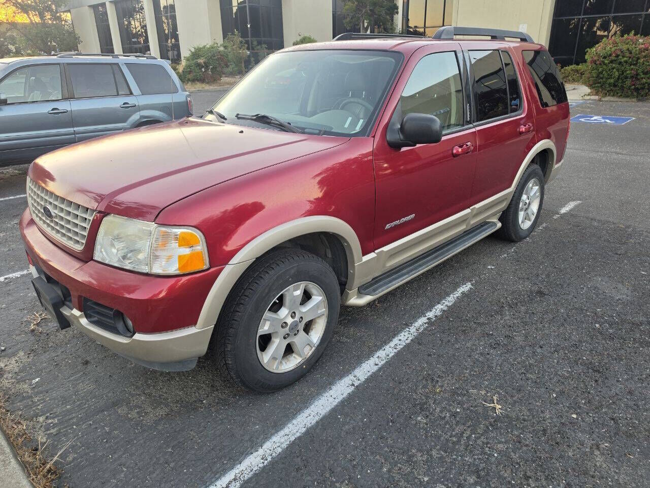 2005 FORD Explorer