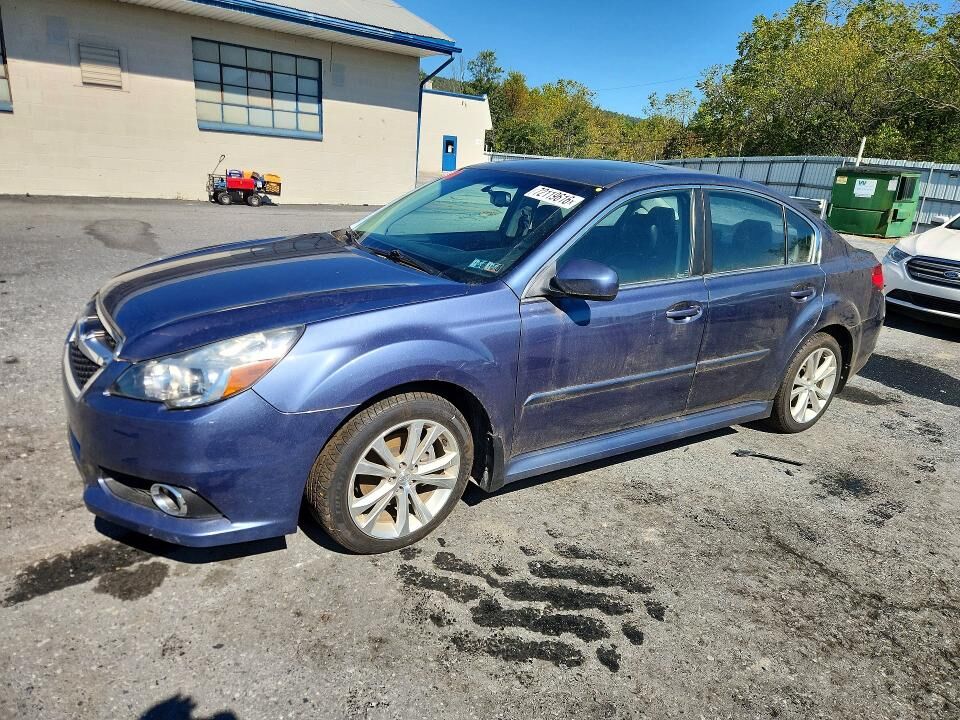 2013 SUBARU Legacy