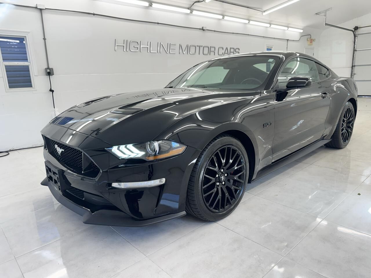 2019 FORD Mustang