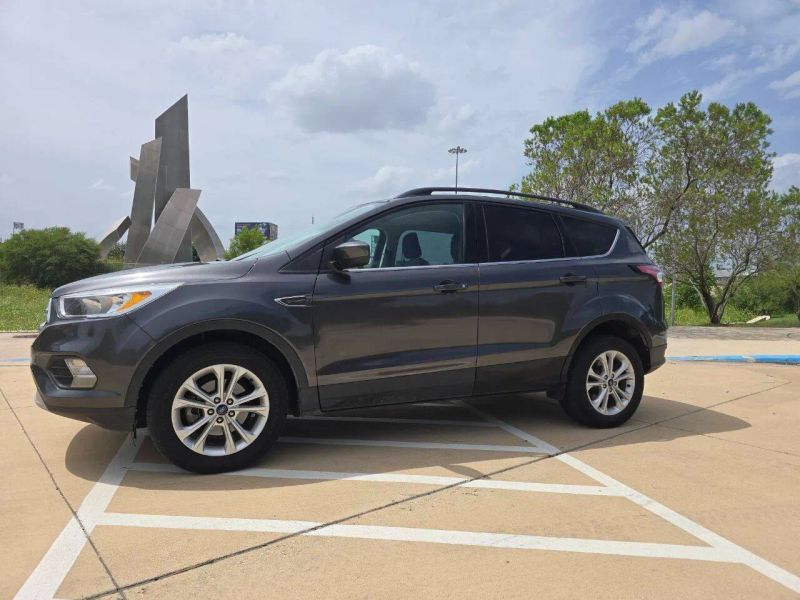 2018 FORD Escape