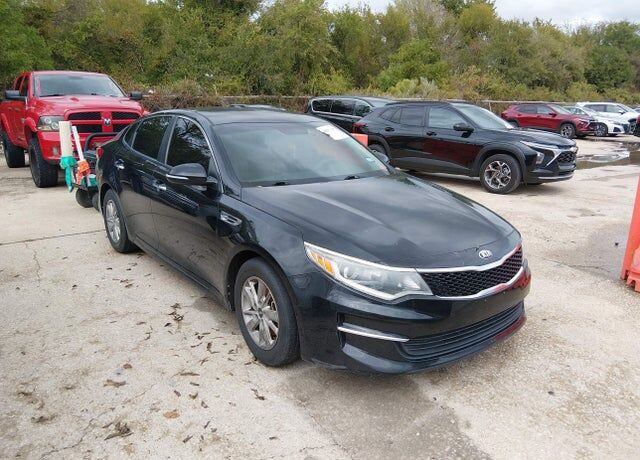 2018 KIA Optima