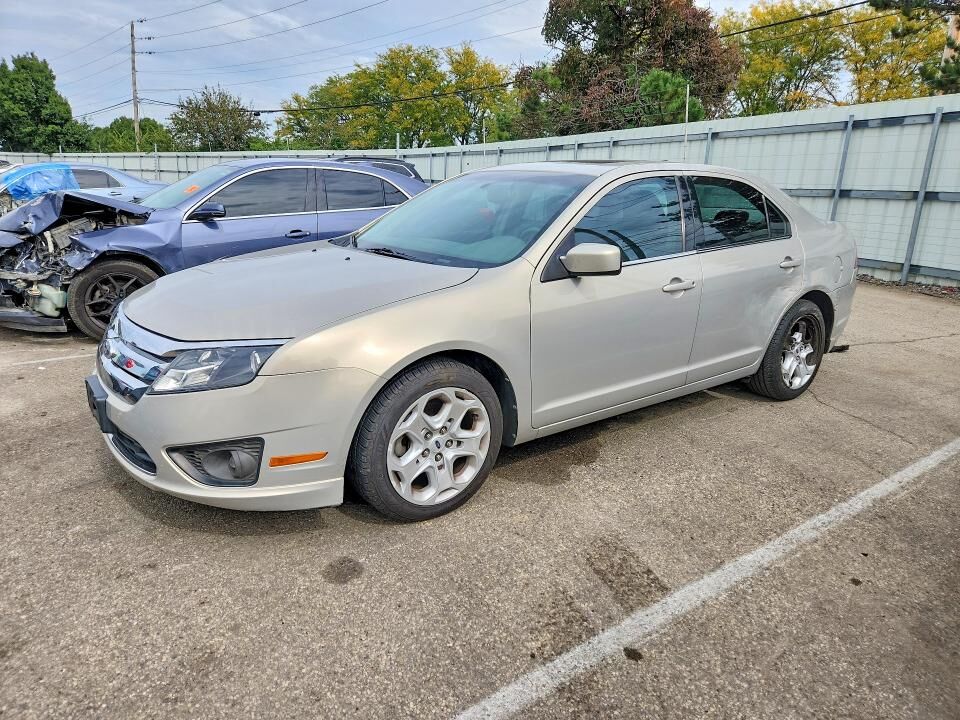 2010 FORD Fusion