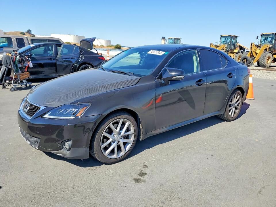 2011 LEXUS IS