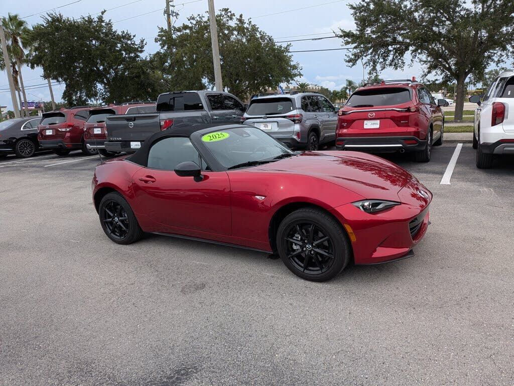 2025 MAZDA MX-5