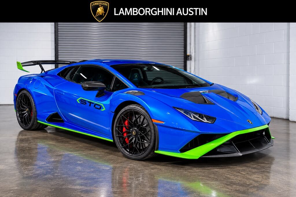 2022 LAMBORGHINI Huracan STO