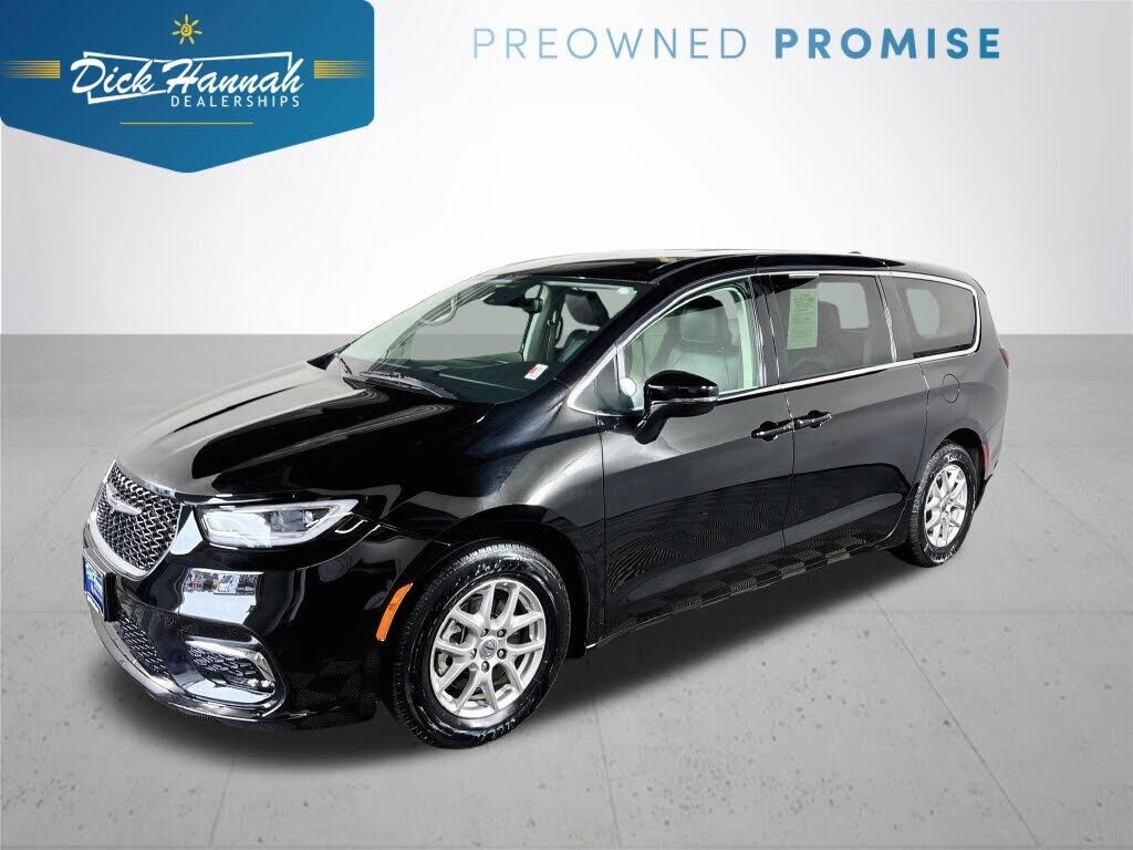 2024 CHRYSLER Pacifica