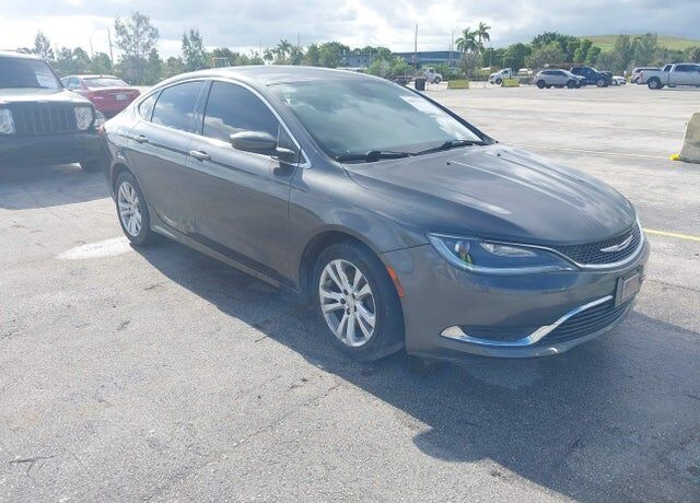 2015 CHRYSLER 200