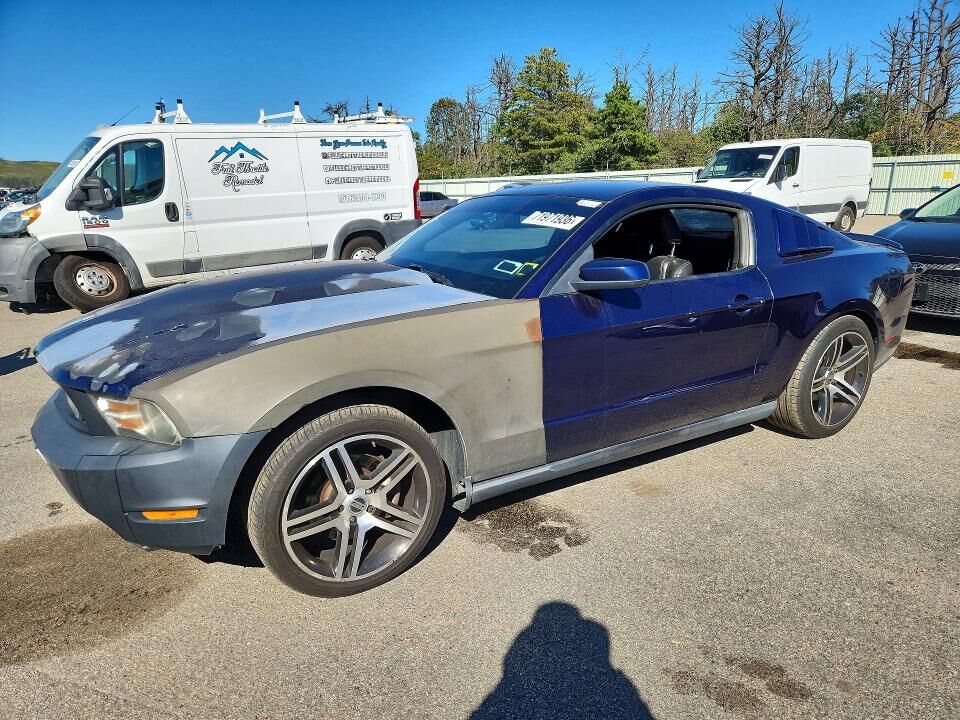 2010 FORD Mustang