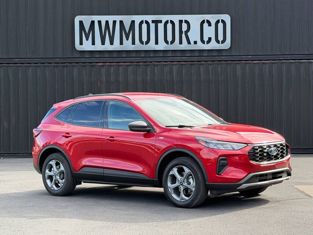 2025 FORD Escape