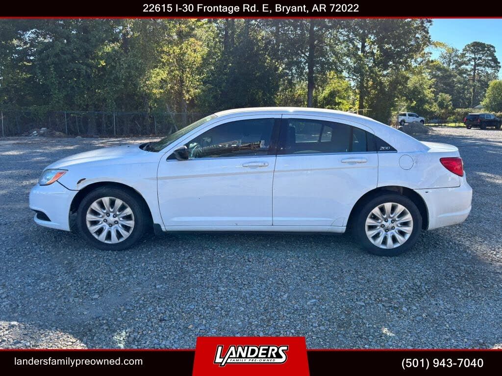 2014 CHRYSLER 200