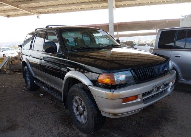 1997 MITSUBISHI Montero Sport