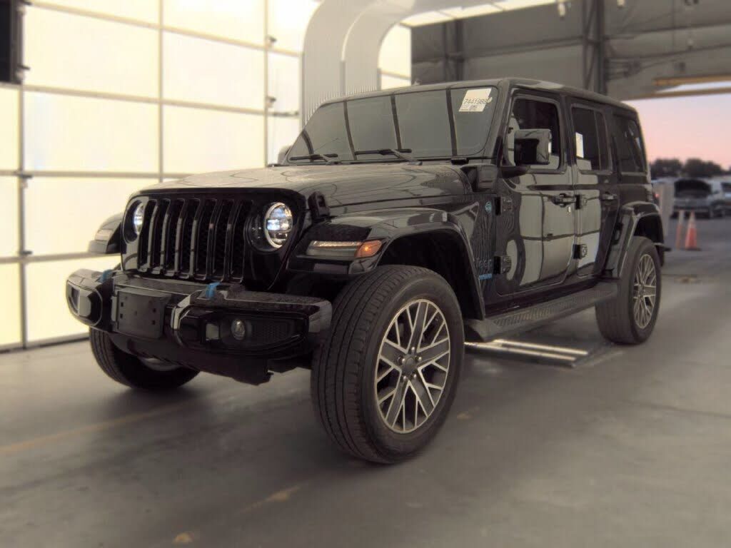 2022 JEEP Wrangler