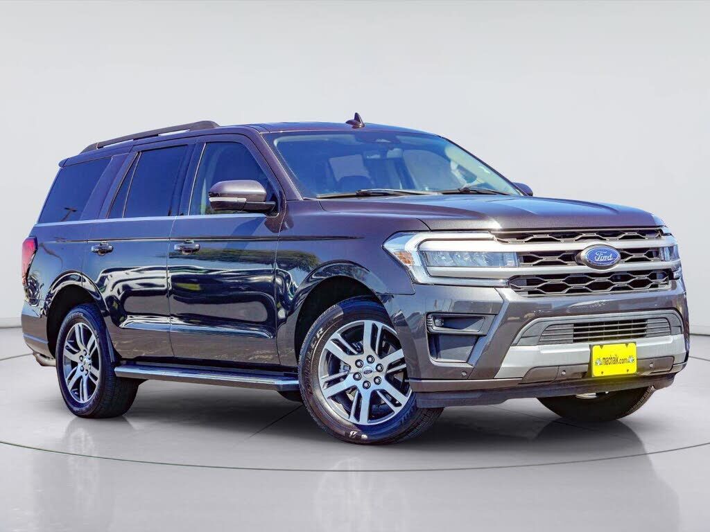 2022 FORD Expedition