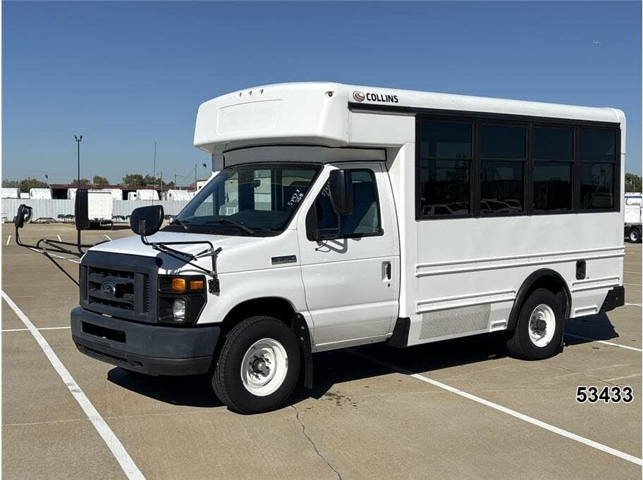 2016 FORD E-350