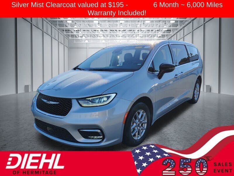 2024 CHRYSLER Pacifica