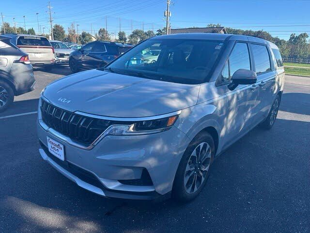 2024 KIA Carnival