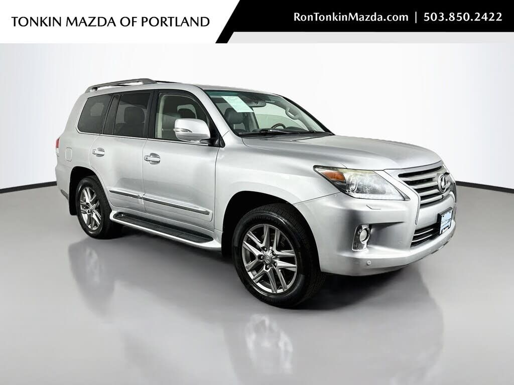 2013 LEXUS LX