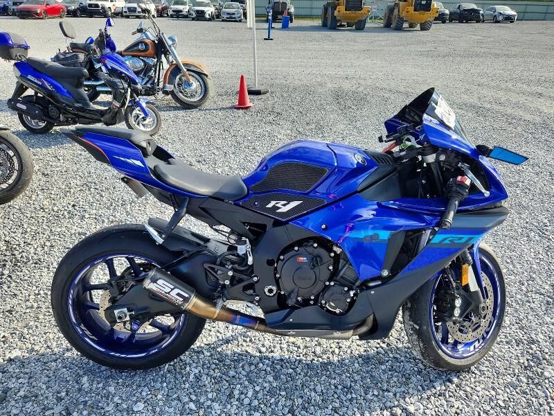 2024 YAMAHA YZF