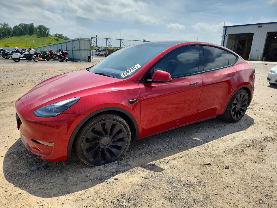 2022 TESLA Model Y