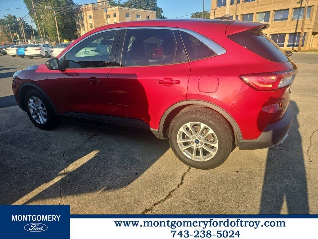 2022 FORD Escape
