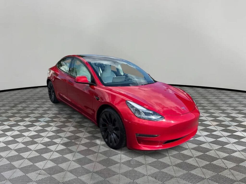 2023 TESLA Model 3