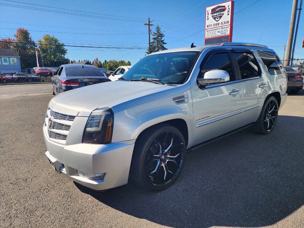 2013 CADILLAC Escalade