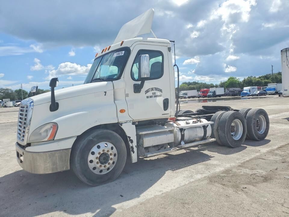 2010 FREIGHTLINER Cascadia