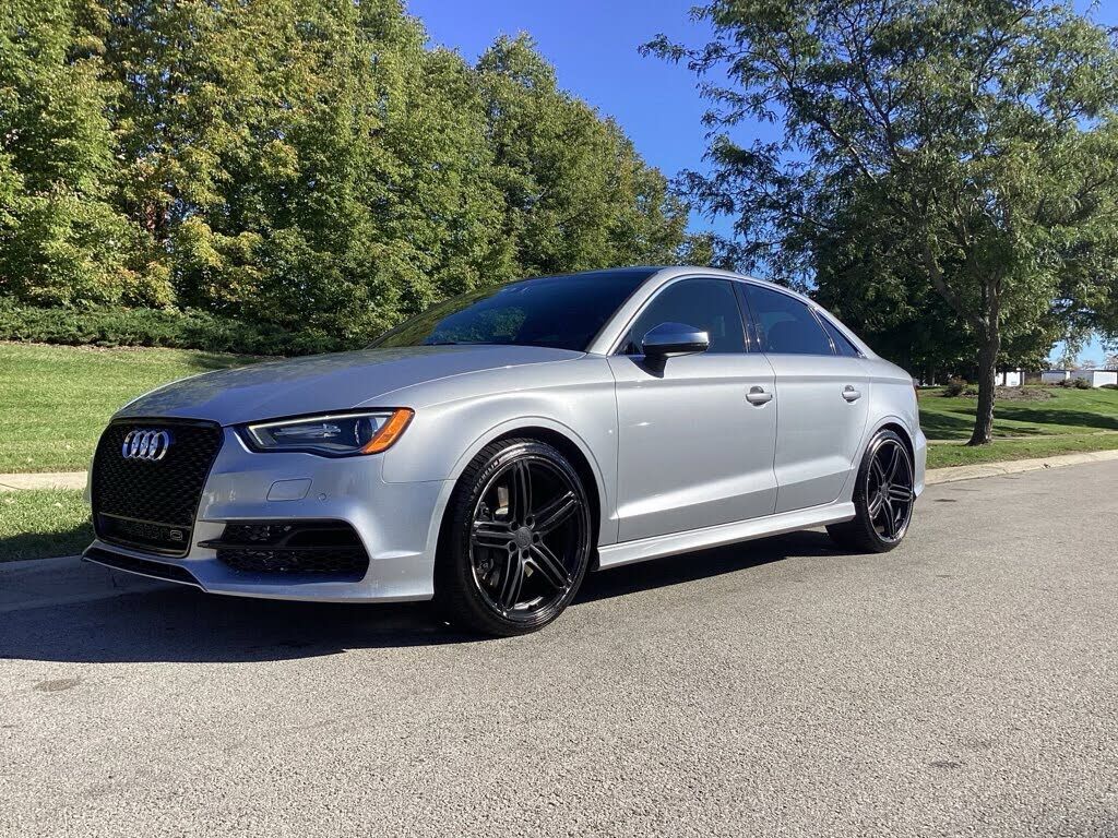 2016 AUDI S3