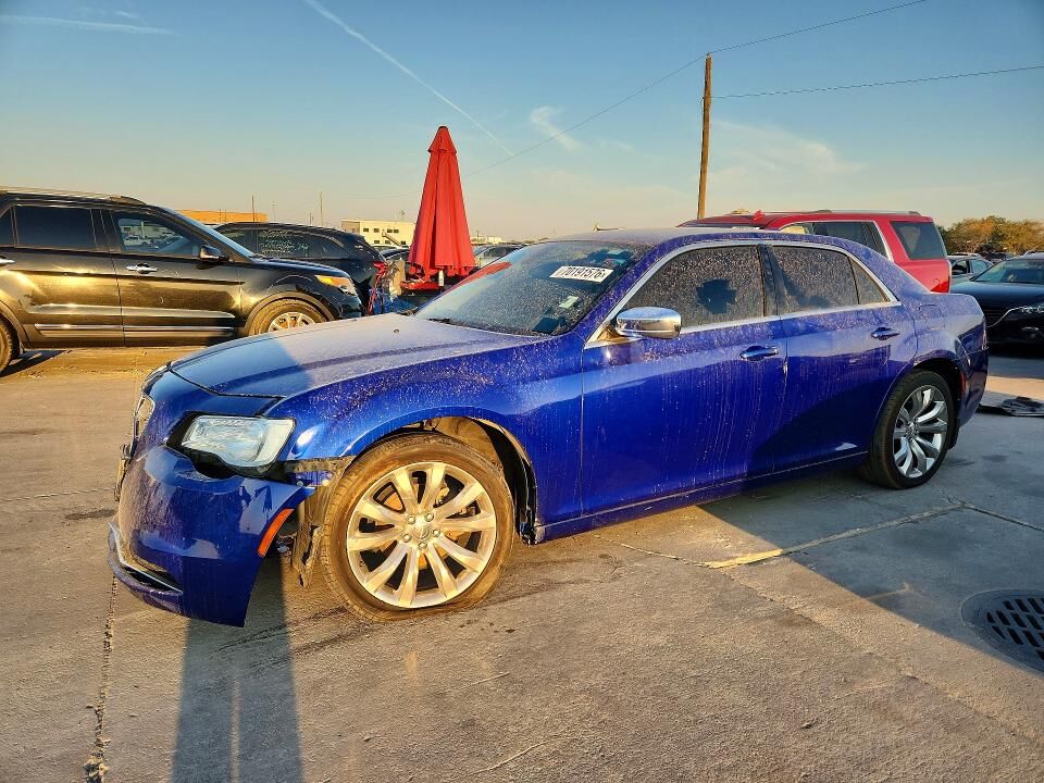 2018 CHRYSLER 300
