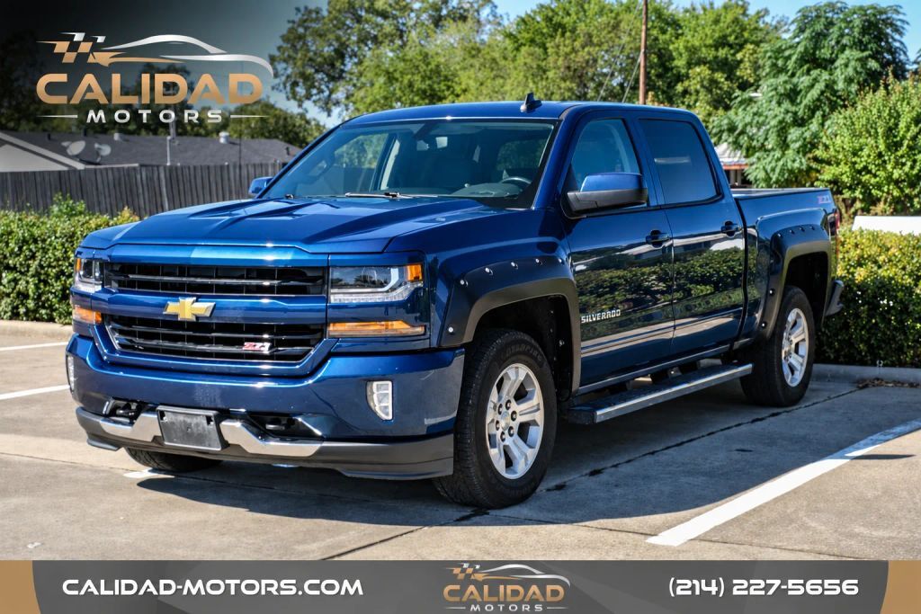 2017 CHEVROLET Silverado