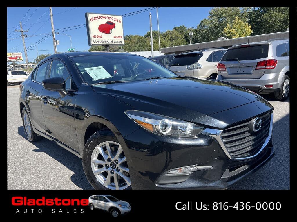 2017 MAZDA Mazda3