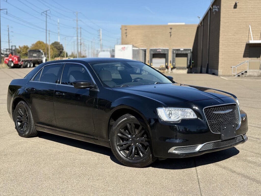2017 CHRYSLER 300