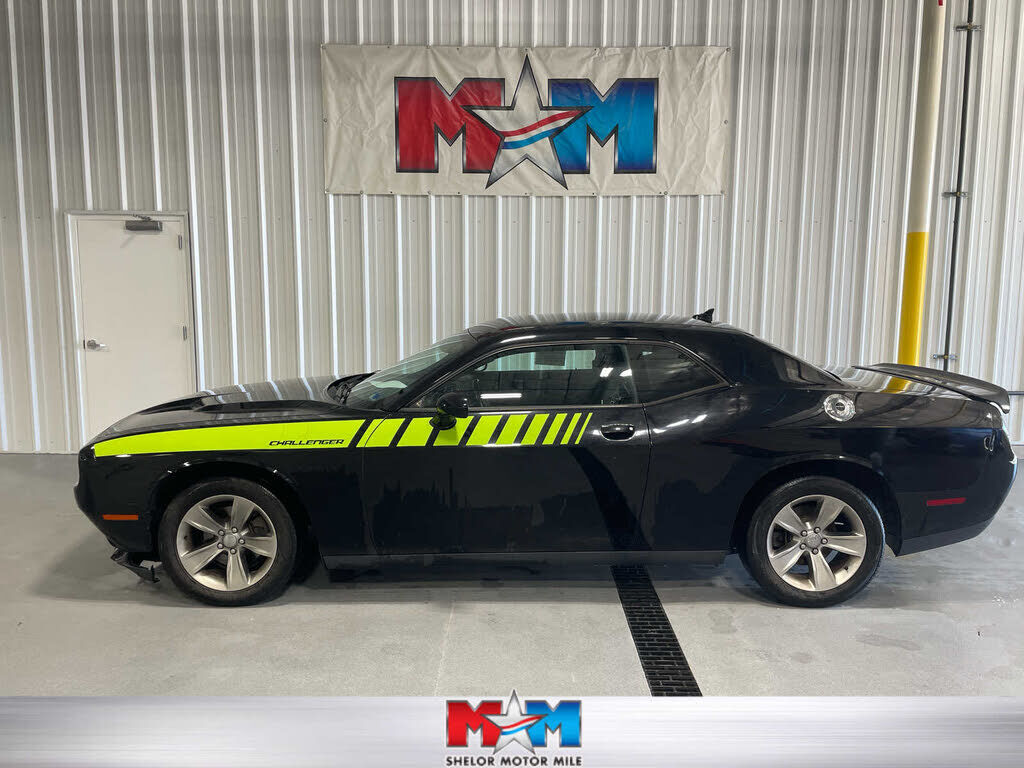 2015 DODGE Challenger