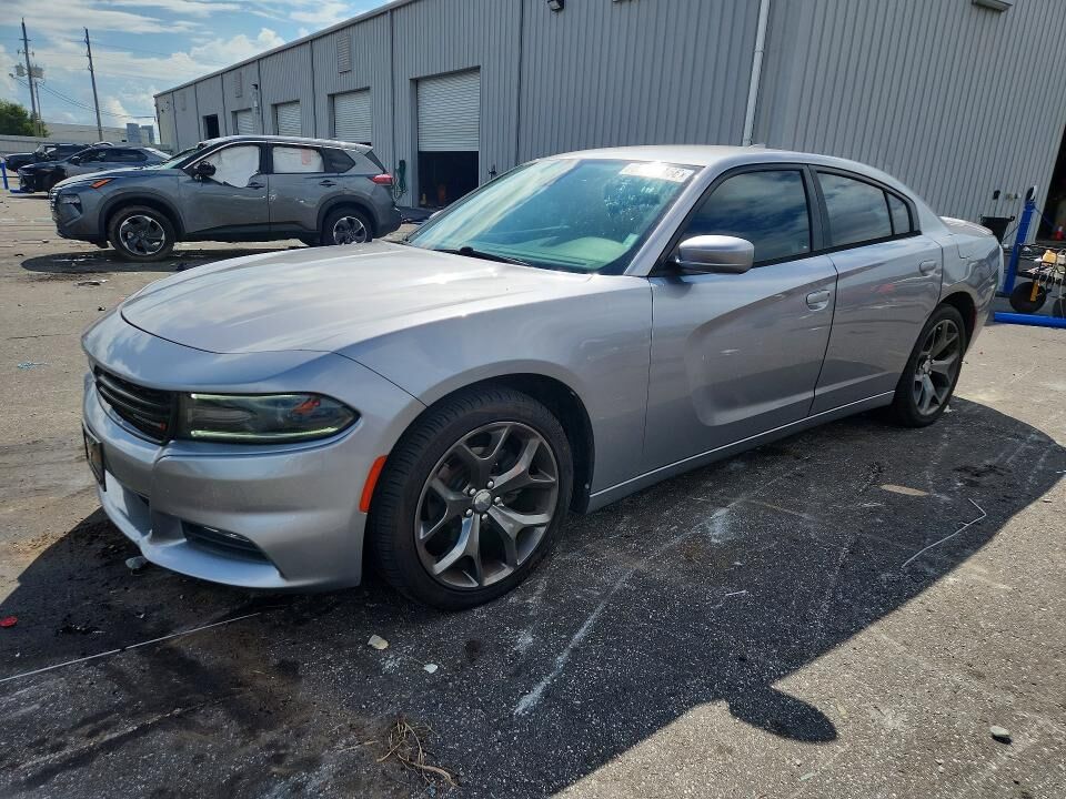 2016 DODGE Charger