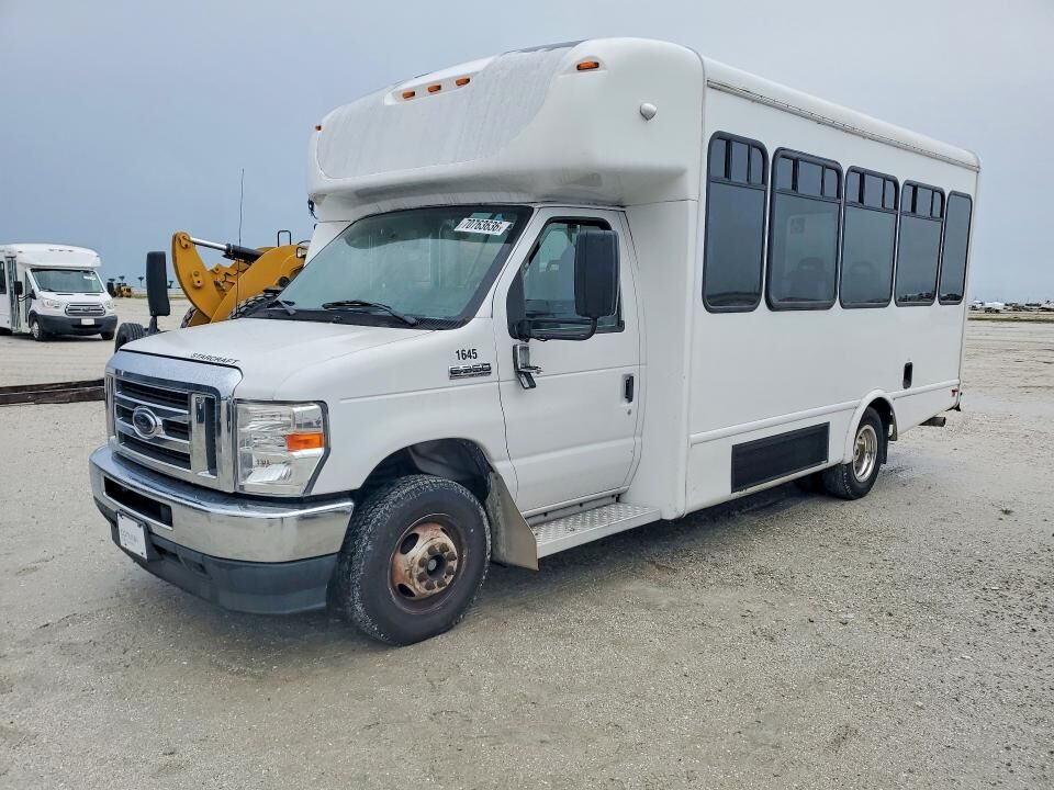 2021 FORD E-350