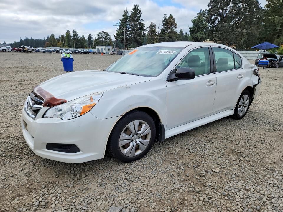 2010 SUBARU Legacy